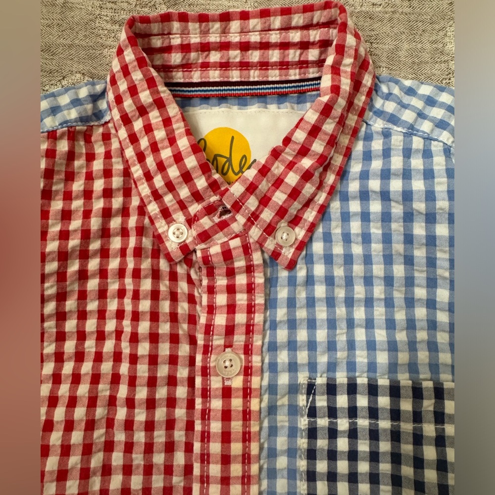 Boden shirt. Boys. Size 5-6Y. Perfect for Summer!